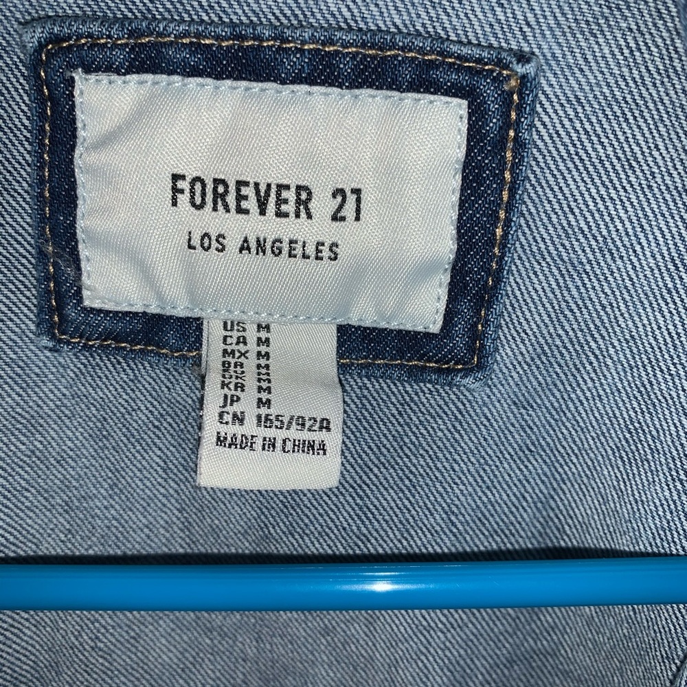 Denim jacket - Picture 2 of 4
